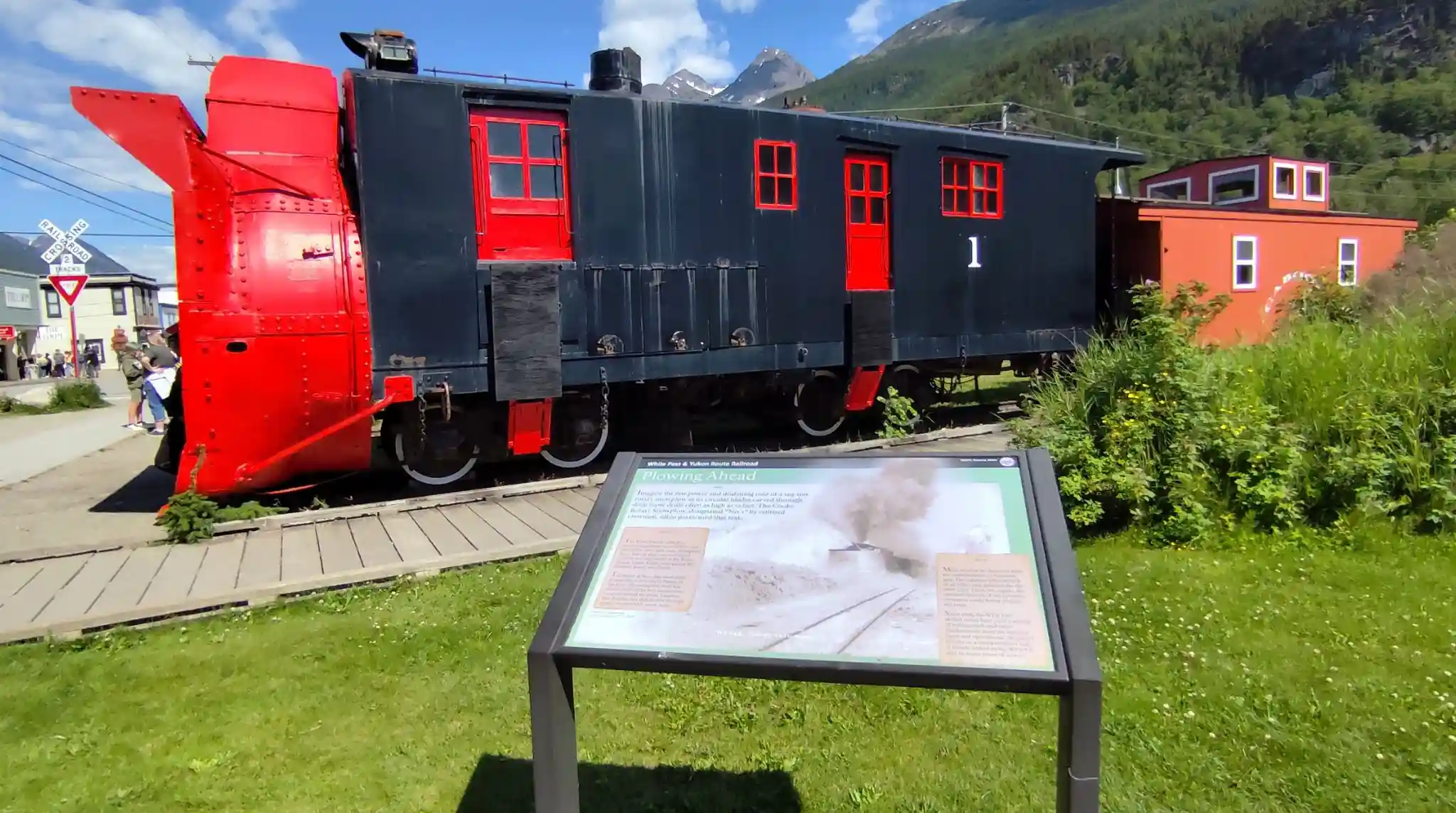 Antiguo Tren Quita Nieves del Ferrocarril White Pass Antiguo Tren Quita Nieves del Ferrocarril White Pass