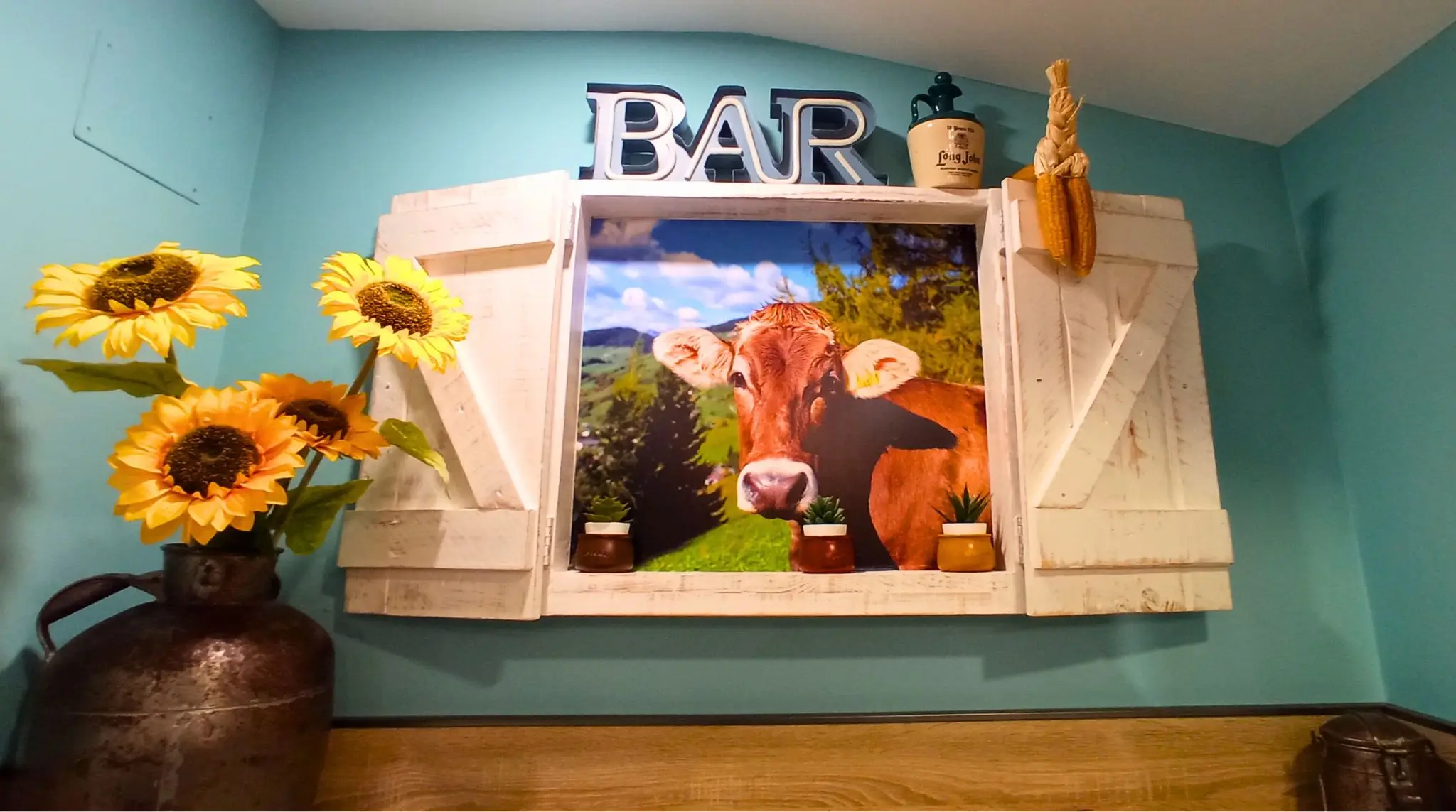 Bar en Canencia Bar en Canencia