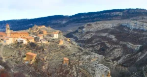 Cañada de Benatanduz, Pueblo Pintoresco de la Silent Route (Ruta del Silencio), Teruel