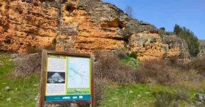 Cueva d ela Mora. Cañón del Río Pirón y Valle del Río Viejo. Peñarrubias de Pirón, Segovia.