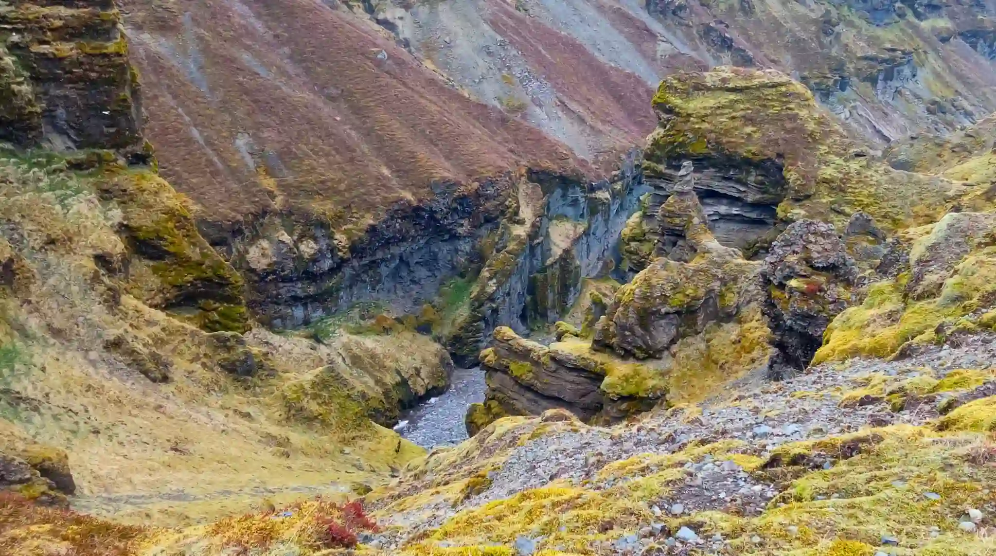 Formaciones del Cañón Mulagljúfur, Islandia.