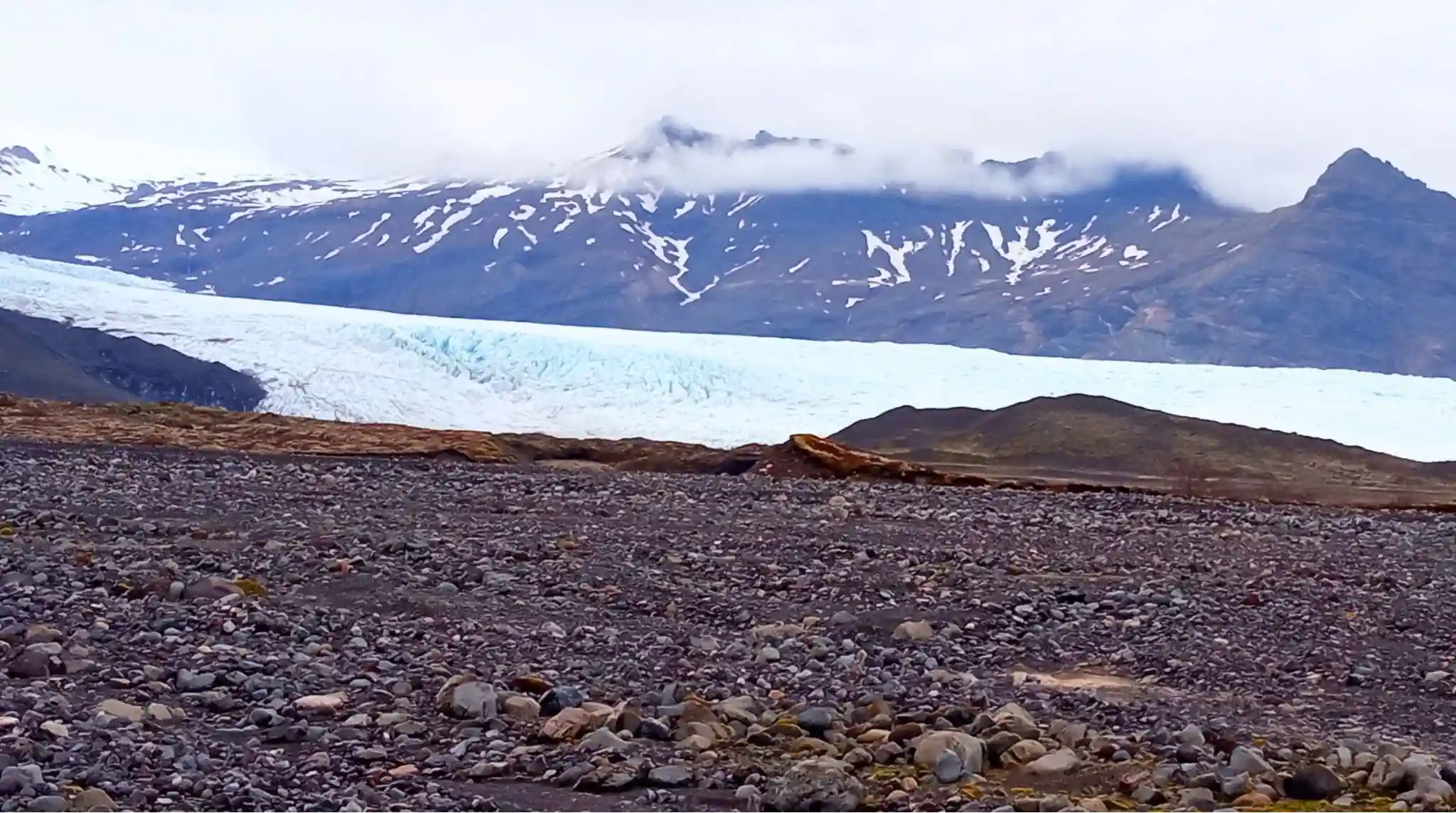 Glaciar Vatnajökull desde el Cañón Mulagljúfur, Islandia.