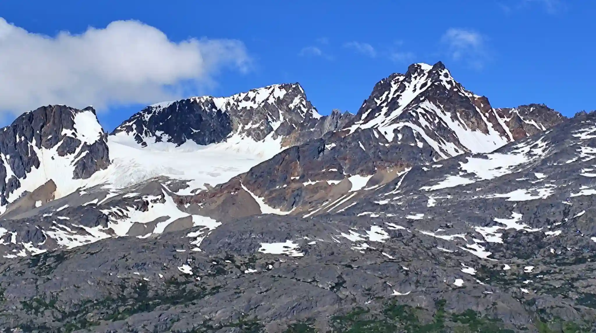 Montañas de White Pass. Paso Blanco, Skatway. Alaska. Montañas de White Pass. Paso Blanco, Skatway. Alaska.