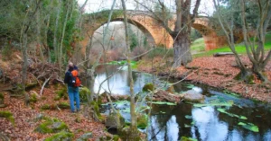 Puente Medieval de Covatillas. Cañón del Río Pirón y Valle del Río Viejo. Fuente de Covatillas, Peñarrubias de Pirón, Segovia.