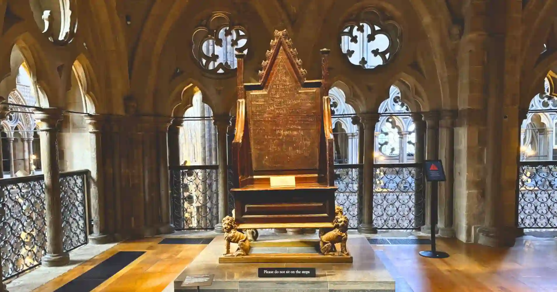 Silla de la Coronación, Abadía de Westminster, Londres.
