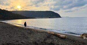 Spiaggia di Ciraccio. Isla de Procida. Italia.