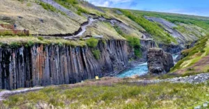 Vistas del Cañón de Studlagil, Islandia.