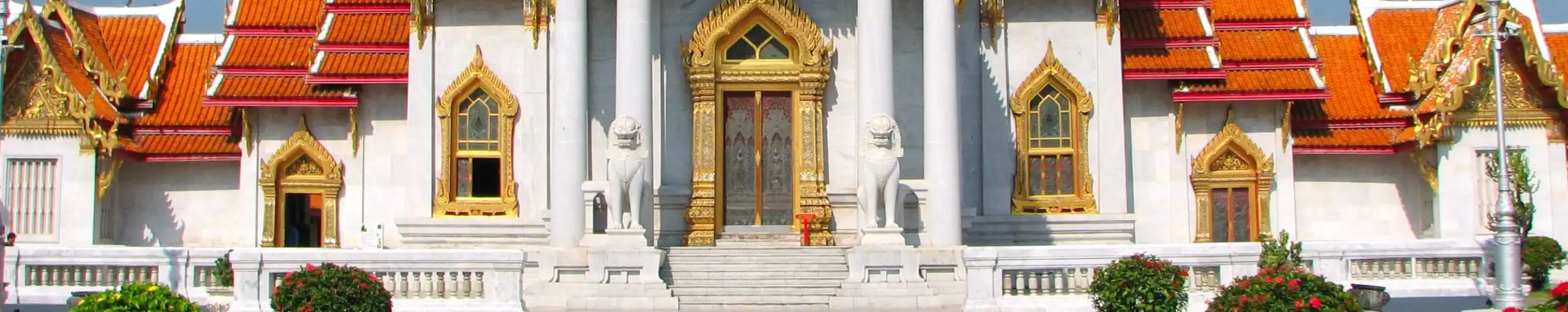 Wat Benchamabophit, Templo de Mármol. Bangkok. Tailandia