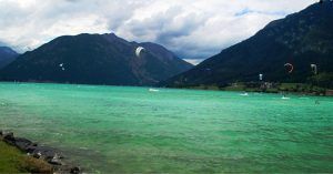 Actividades en el Lago Achensee. Parque Natural Karwendel, Tirol, Austria. BavIera, Alemania.