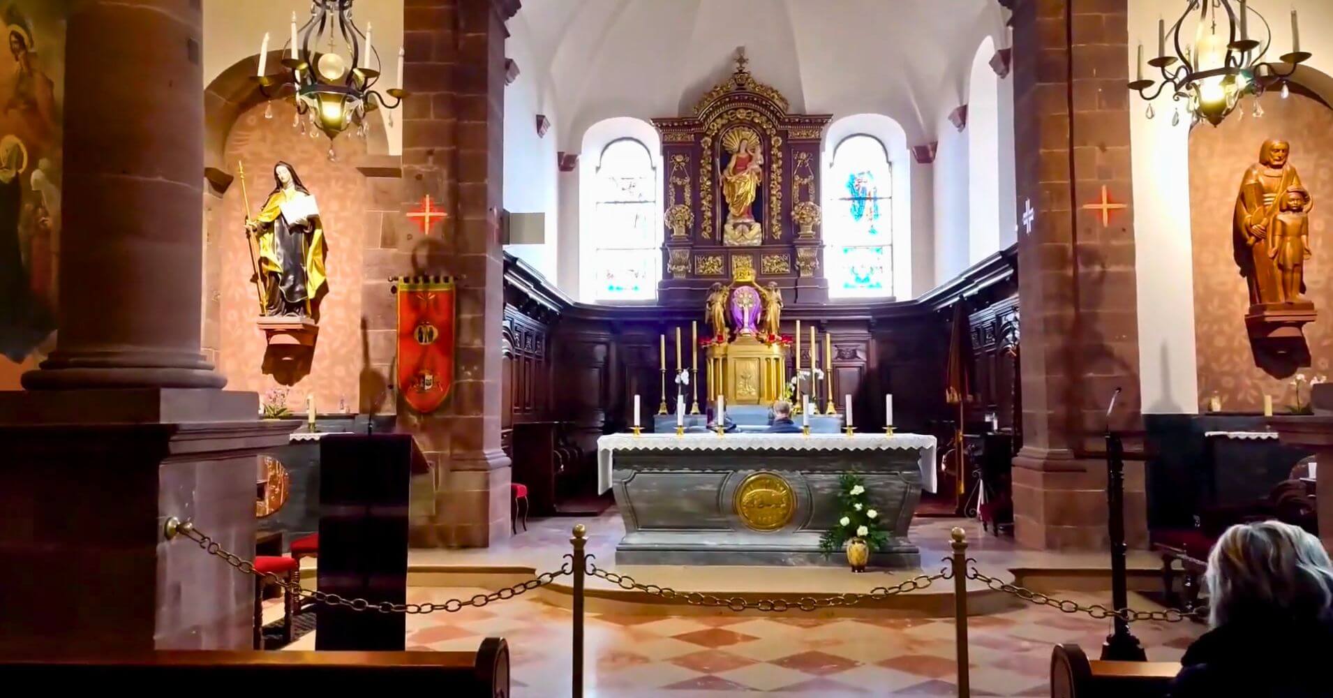 Altar de la Abadía de Hohenburg. Alsacia, Francia.