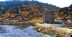 Antiguos Molinos. Descenso en Paragua por el Bajo Alagón. Alcántara, Cáceres. Extremadura.