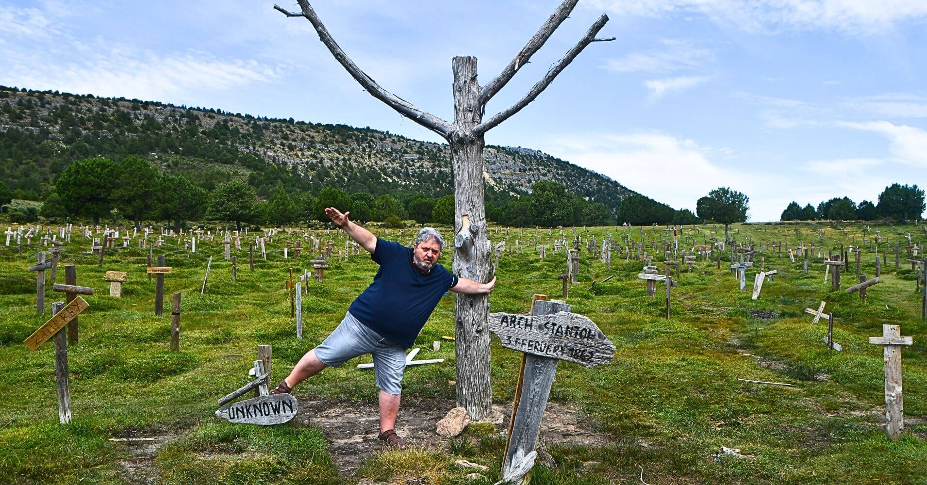 Árbol del Ahorcado en el Cementerio de Sad Hill. Santo Domingo de Silos, Burgos.