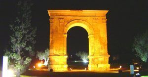 Arco de Barà. Rodá de Barà. Tarragona. Cataluña.