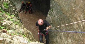 Barranquismo y Canyoning en España. Rápeles en los Oscuros.