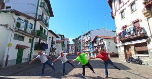Barrio de La Marina. Hondarribia. Guipúzcoa. País Vasco en Autocaravana.