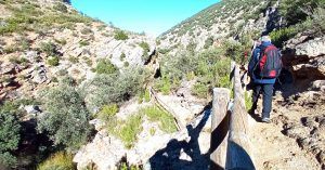 Bifurcación del Camino Equipado. Amanaderos de Riodeva, Teruel. Aragón.
