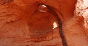 Big Hogan. Monument Valley Navajo Tribal Park. Arizona, Utah. Estados Unidos.