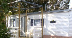 Bungalow Camping Cueva Negra. Mojácar. Almería, Andalucía.
