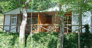 Bungalows del Camping Jaranda. Jarandilla de La Vera. Cáceres. Extremadura.
