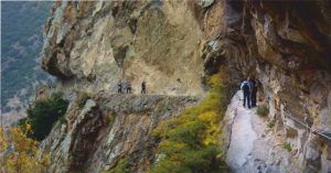 Camino Equipado de Pasarelas Gorges de Carançà. Thuès-Entre-Valls. Pirineos Orientales. Occitania, Francia.