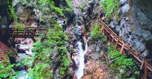 camino equipado wolfsklamm garganta del lobo tirol stans austria
