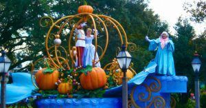 Carroza Cenicienta. Desfile Disney Magic Kingdom. Orlando, Florida. Estados Unidos.