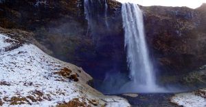 Cascada Seljalandfoss. Islandia.