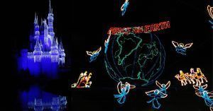 Castillo de Cenicienta Iluminado. Parques Disney, Orlando. Florida, Estados Unidos.