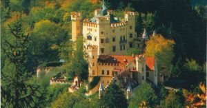 Castillo de Hohenschwangau en Baviera, Alemania.