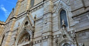 Catedral de Nápoles. Campania, Italia.
