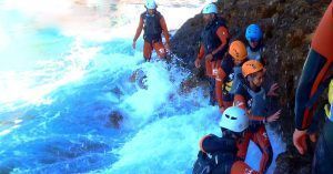 Coasteering con Siroco Aventuras en Murcia.