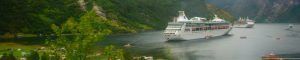 Crucero Fiordos Noruegos. Geiranger, Noruega.