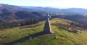 Cruz del Monte Saibi País Vasco.