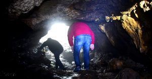 Cueva de Cobijeru. Buelna, Asturias.