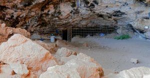 Cueva de la Cendra. Cap d’Or, Alicante. Comunidad Valenciana.