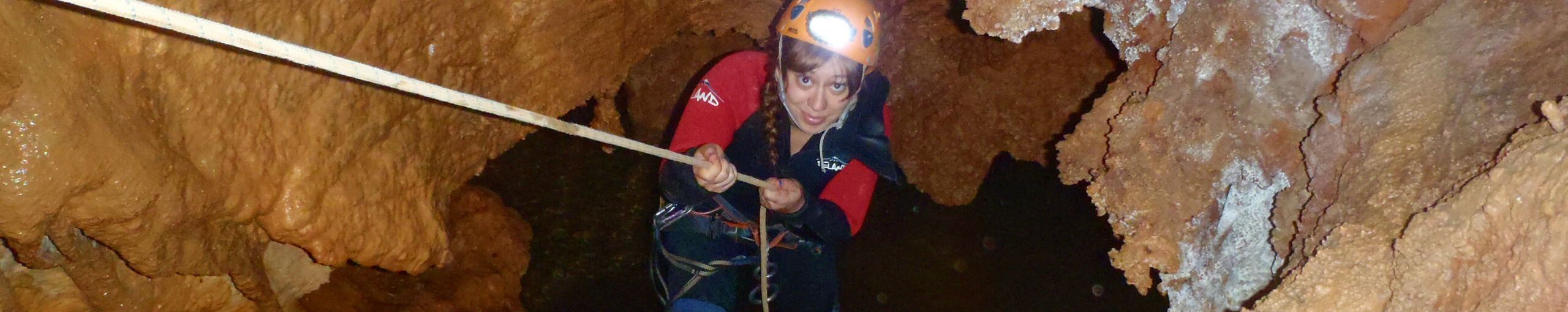 Cueva de las Excéntricas. Igualeja, Málaga. Andalucía.