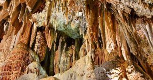 Cueva de Valporquero. Valporquero de Torio. León. Castilla y León. España.