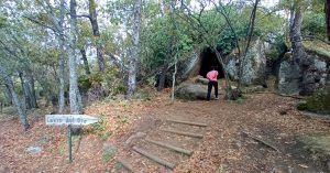 Cueva del Oso. Bosque de La Herrería y Silla de Felipe II. El Escorial.