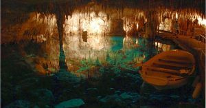 Cuevas del Drach. Isla de Palma de Mallorca. Islas Baleares.