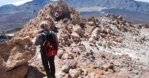 Descenso del Volcán del Teide. Parque Nacional de las Cañadas del Teide. Isla de Tenerife, Canarias.