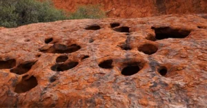 Detalle Erosión del Monte Urulu. Ayers Rock.
