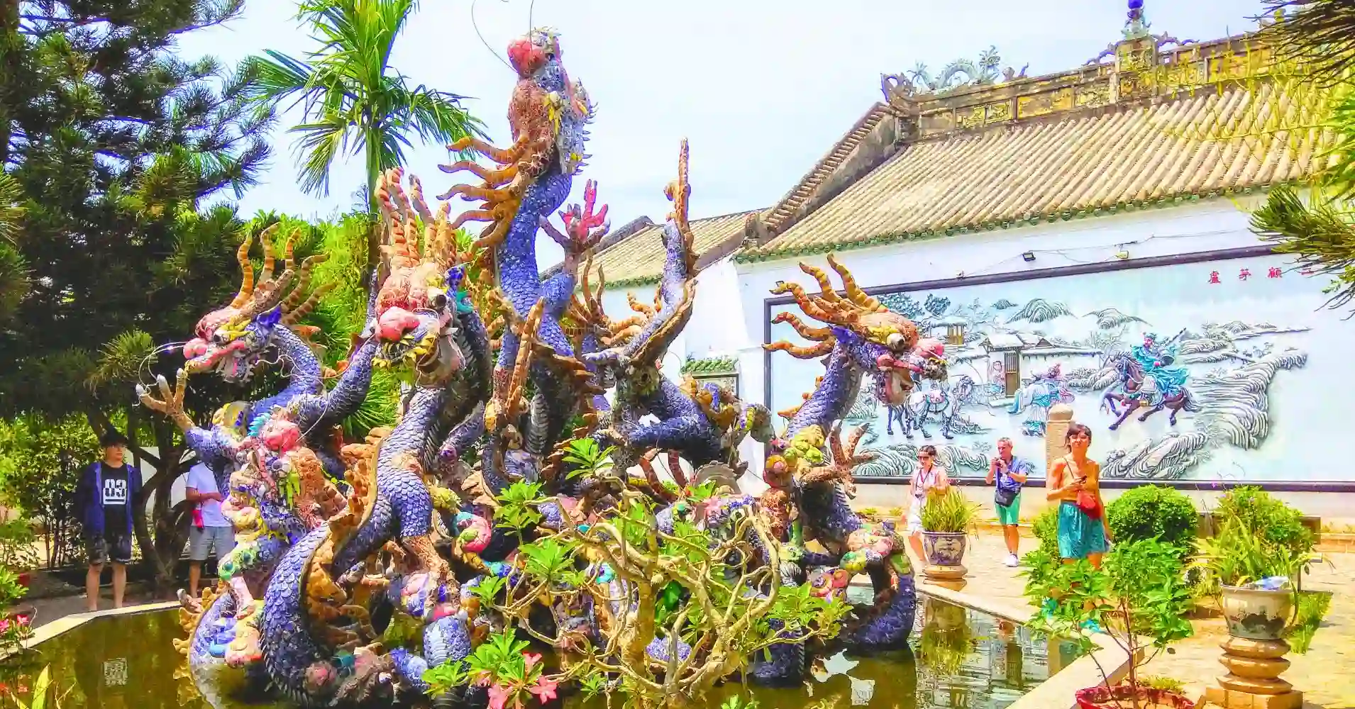 Dragones. Asamblea de Fujian. Hoi An, Vietnam.
