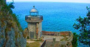 El Faro del Caballo. Santoña, Cantabria.