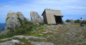 El Observatorio de Aves. Acampada en Islas Cíes. Pontevedra, Galicia.