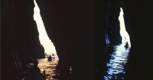 Entrada de la Cueva d’ en Gispert en Kayak. Tamariu, Costa Brava. Gerona.