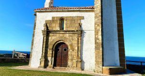 Ermita de la Virgen de la Guía. Ribadesellla, Asturias.