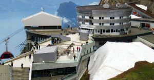 Estación Alta en el Monte Pilatus. Suiza.