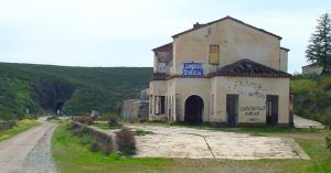 Estación Campillo Sevilleja. Vía Verde de la Jara. Toledo. Castilla la Mancha.