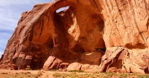Eye of The Sun. Monument Valley Navajo Tribal Park. Utah, Arizona. Estados Unidos.