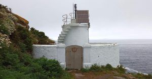 Faro do Peito. Acampada en Islas Cíes en Pontevedra. Galicia.
